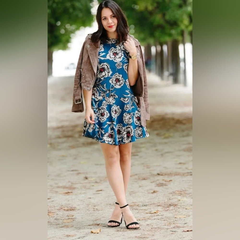 Talita Kume Dress Blue Floral Sleeveless Drop Waist Flutter Hem Mini 44/Large